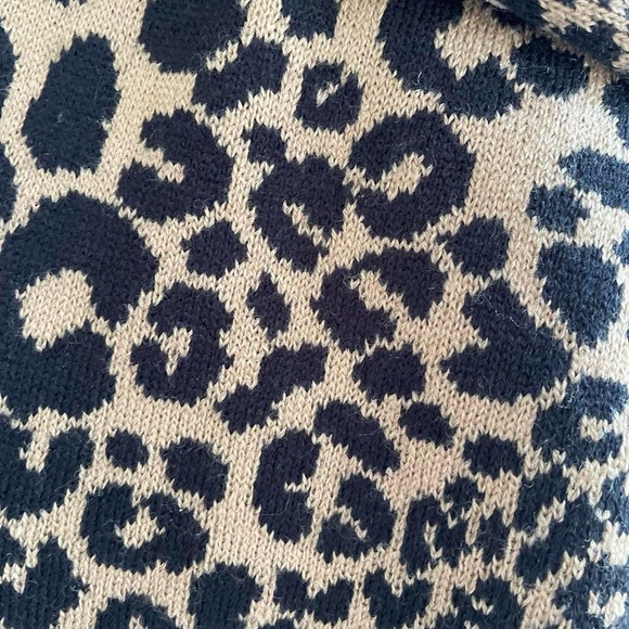 Michael Kors Infinity Scarf Leopard Reversible Winter Warm Fashion Animal Print - Picture 3 of 12